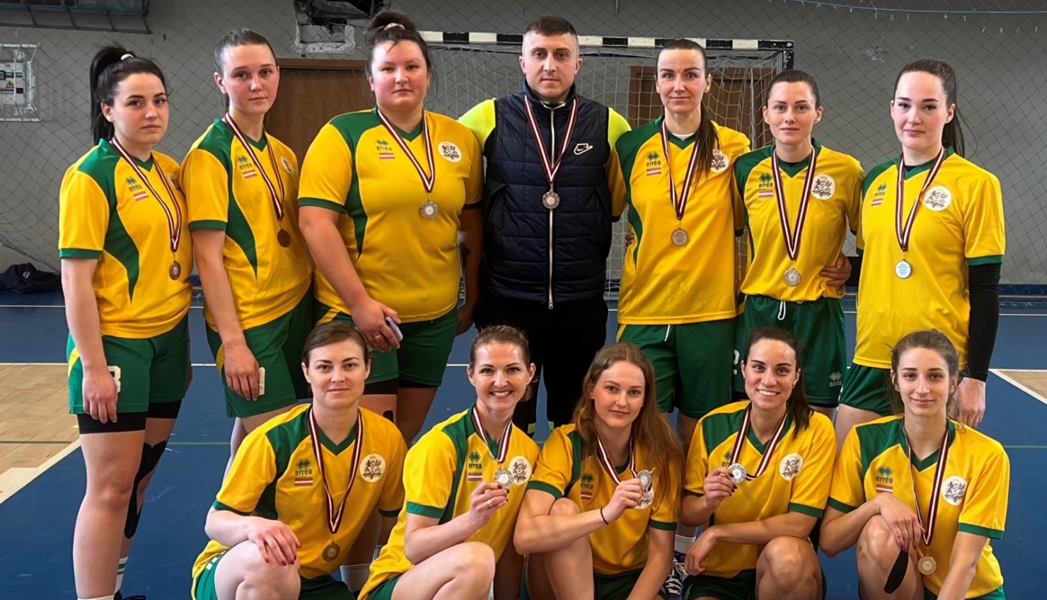 Valsts robežsardzes sieviešu izlase izcīna 2.vietu basketbolā