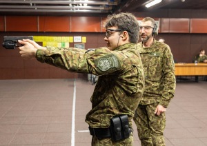 Valsts robežsardzes sacensības peldēšanā un dienesta trīscīņā