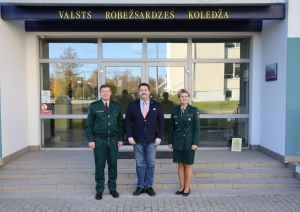 Iekšlietu ministrijas parlamentārais sekretārs Igors Rajevs darba vizītē apmeklē Valsts robežsardzes koledžu
