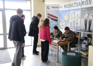 Valsts robežsardzes koledžas “Atvērto durvju diena” pulcē interesentus no visas Latvijas